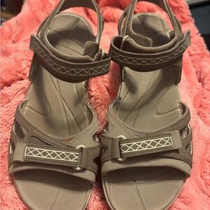 Vibrant Merrell sandals
